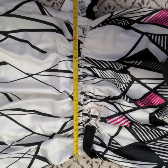 Silky dress with slip - Picture 6 of 7